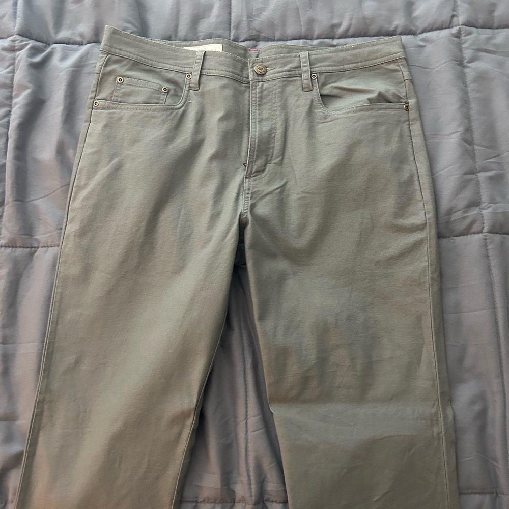 Men's Gray onward reserve pants